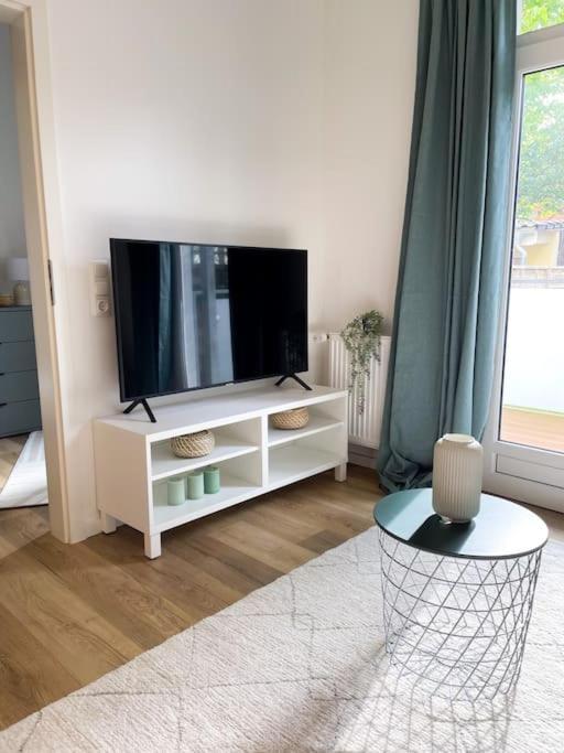 +Stadtruhe+ Niedliche Appartment Mit Garten Линебург Экстерьер фото
